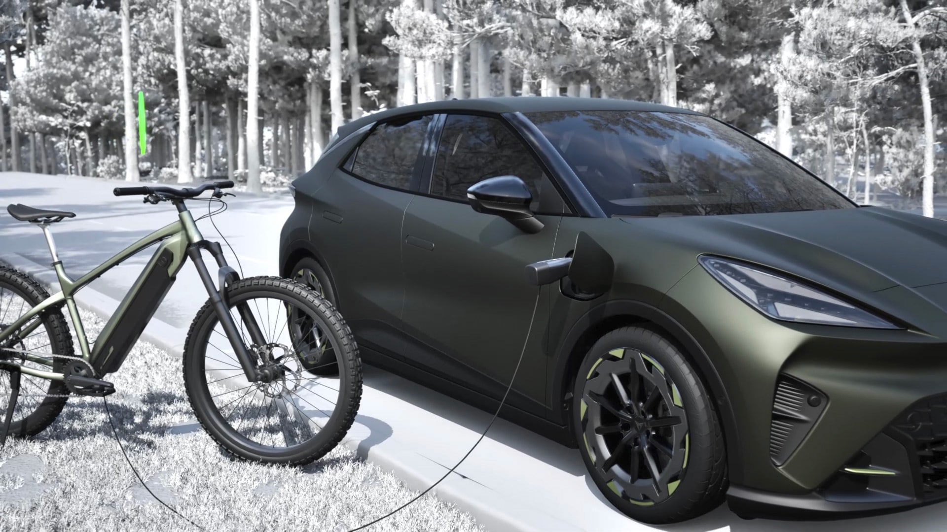 CUPRA Raval ricarica una bici elettrica con la propria batteria