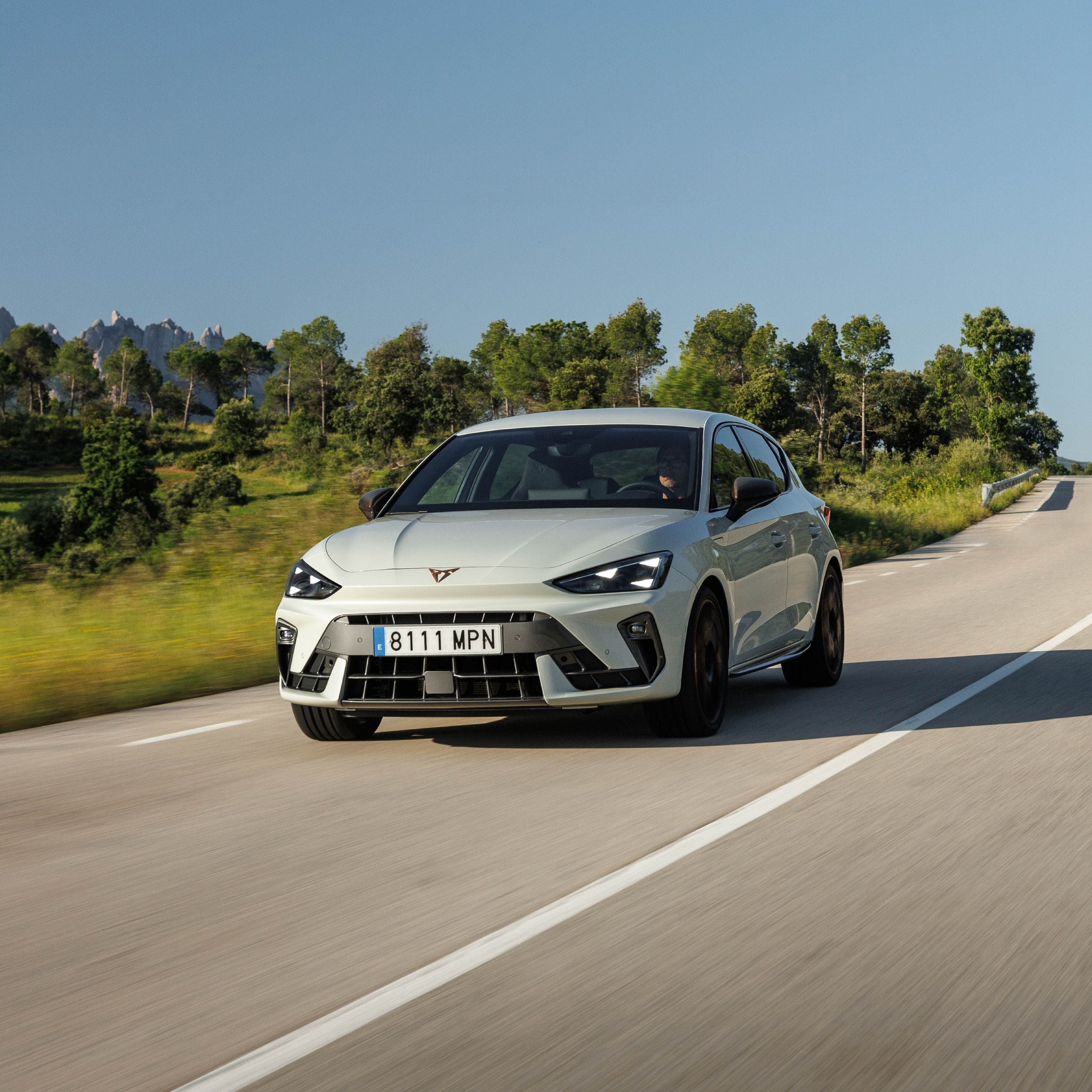 CUPRA Leon vista anteriore trequarti