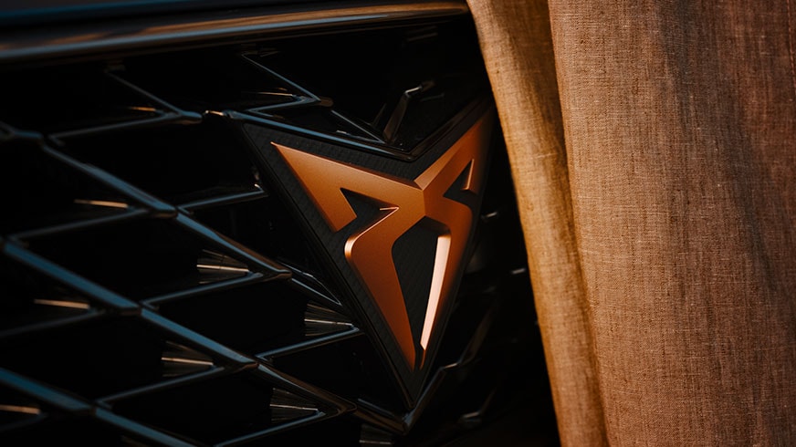 CUPRA Formento 2020: il SUV compatto sportivo con motore da 2 litri e 310 cavalli di potenza